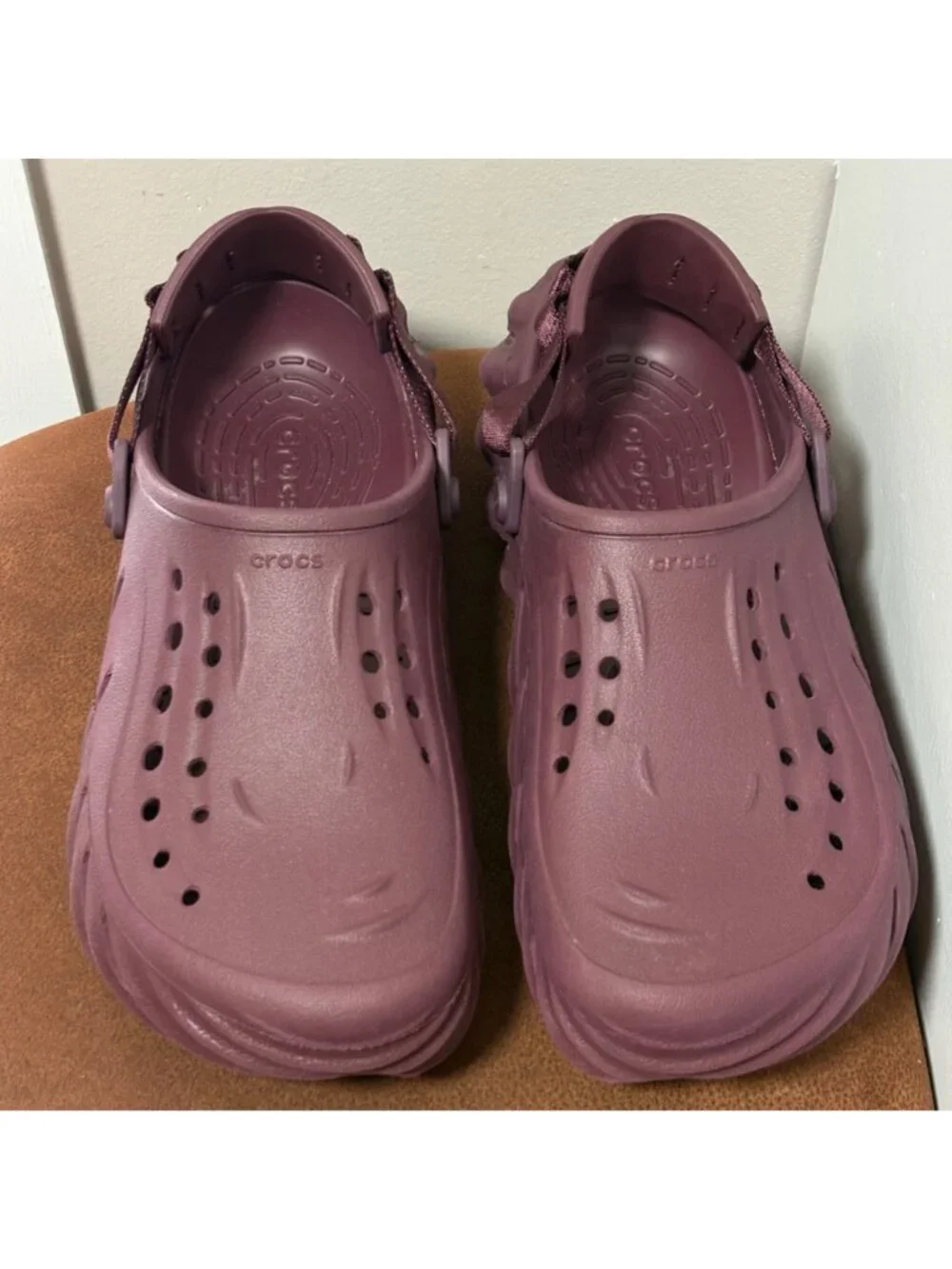 Crocs Echo Perforated Clog Sandals Plush Plum Color Mens size 11